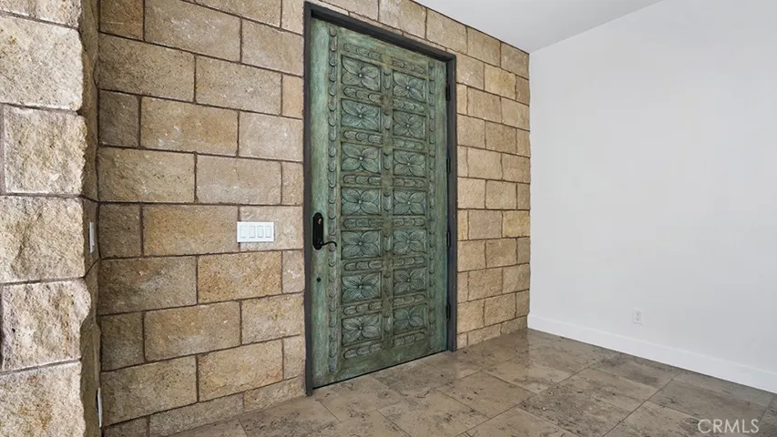 243 Poppy Avenue, Corona Del Mar, California 92625