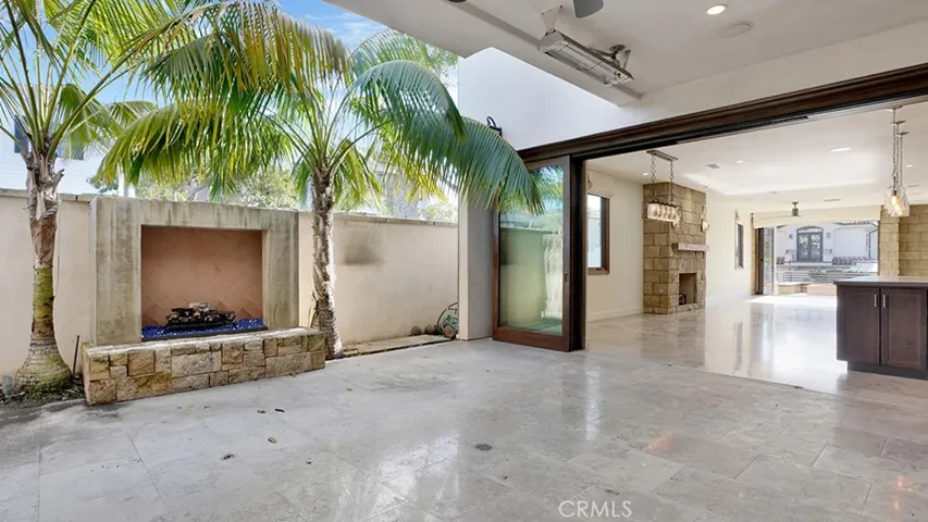 243 Poppy Avenue, Corona Del Mar, California 92625