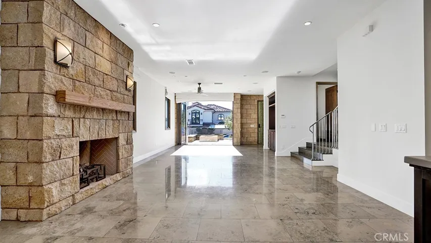 243 Poppy Avenue, Corona Del Mar, California 92625