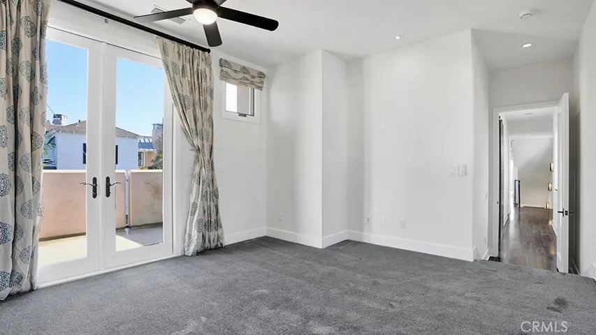 243 Poppy Avenue, Corona Del Mar, California 92625
