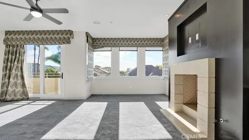 243 Poppy Avenue, Corona Del Mar, California 92625