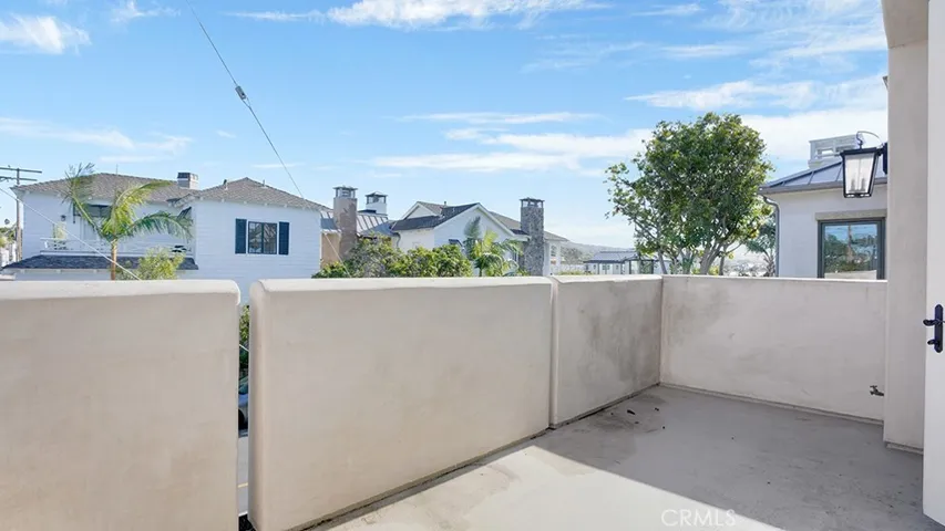 243 Poppy Avenue, Corona Del Mar, California 92625