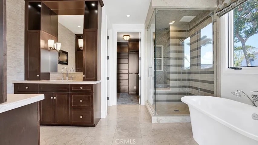 243 Poppy Avenue, Corona Del Mar, California 92625