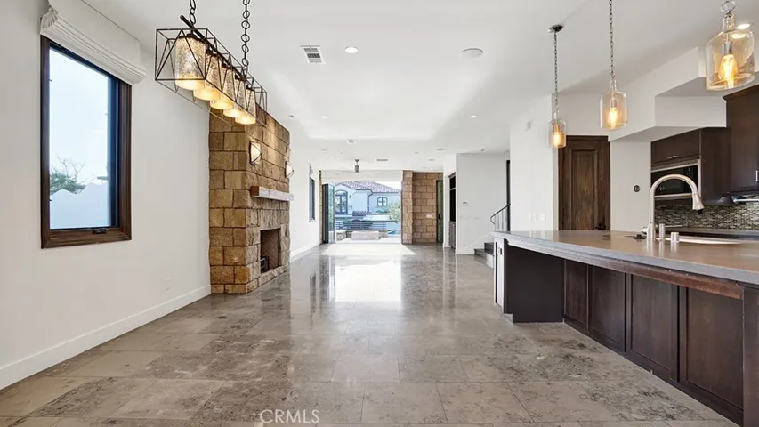 243 Poppy Avenue, Corona Del Mar, California 92625