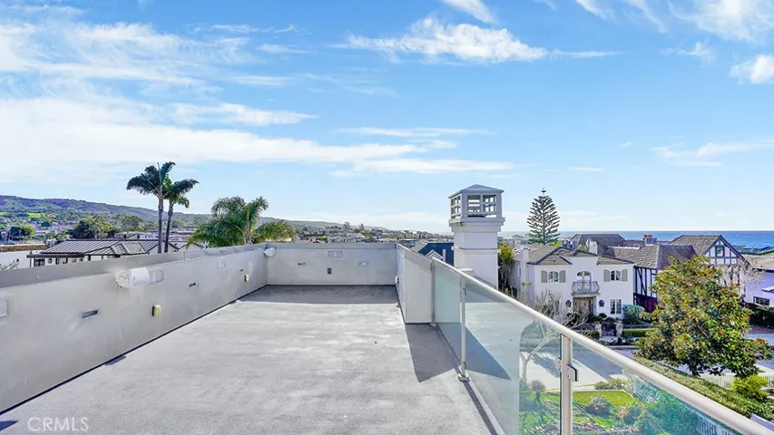 243 Poppy Avenue, Corona Del Mar, California 92625