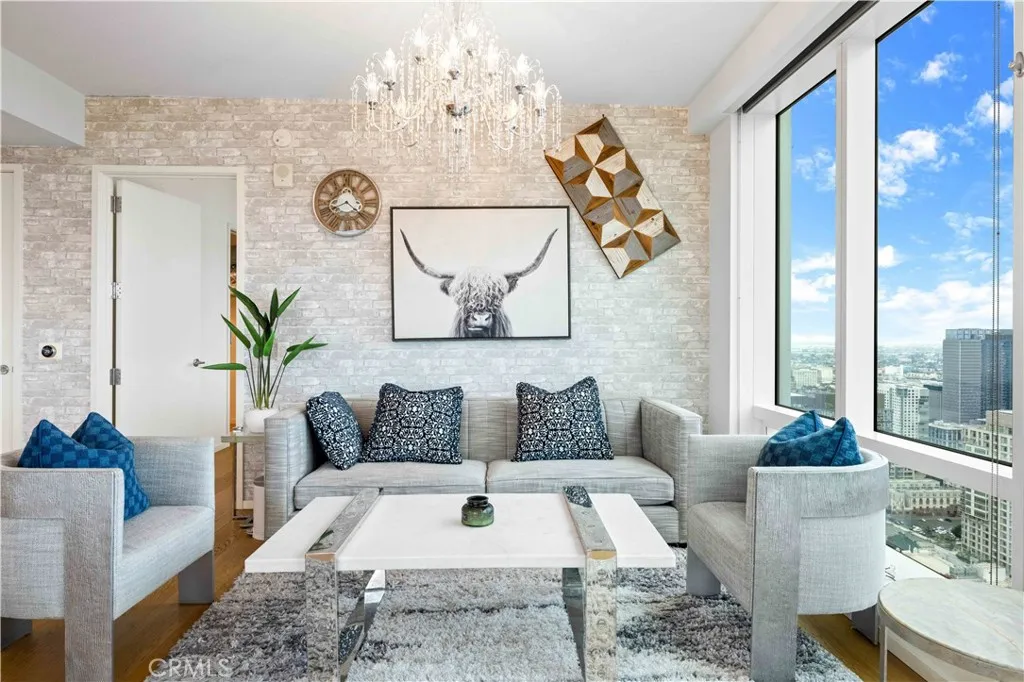 877 Francisco Street 4111, Los Angeles, California 90017 home-pic-8