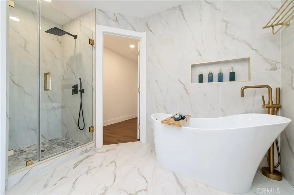 22733 Islamare, Lake Forest, California 92630 home-pic-30