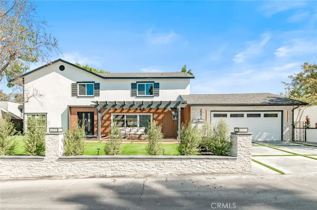 22733 Islamare, Lake Forest, California 92630 home-pic-1