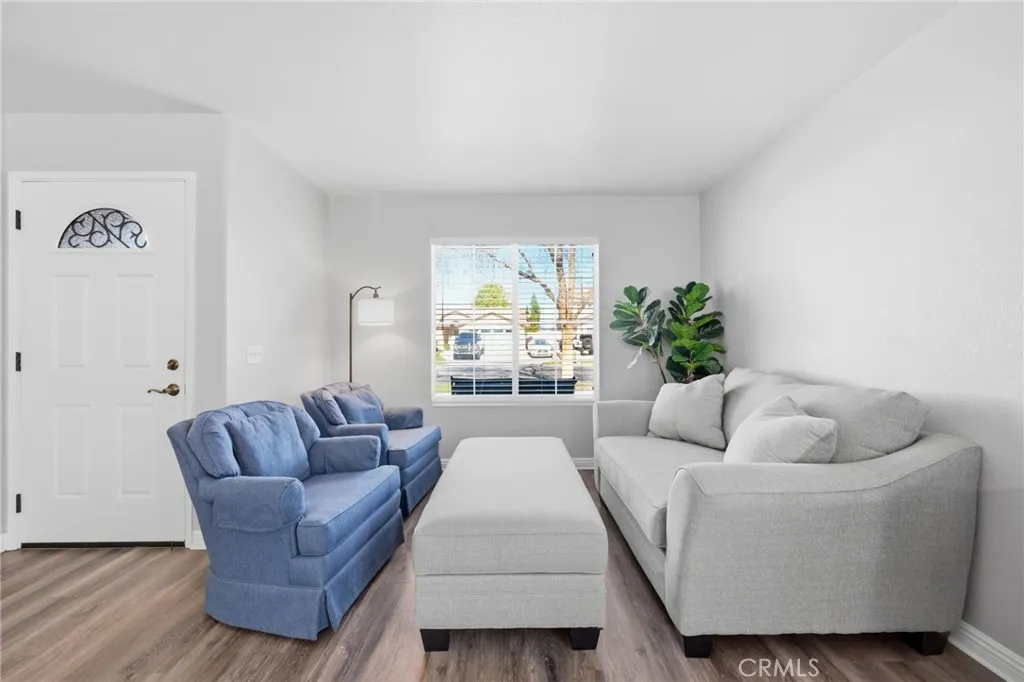 1222 Stephanie Dr, Corona, California 92882 home-pic-26