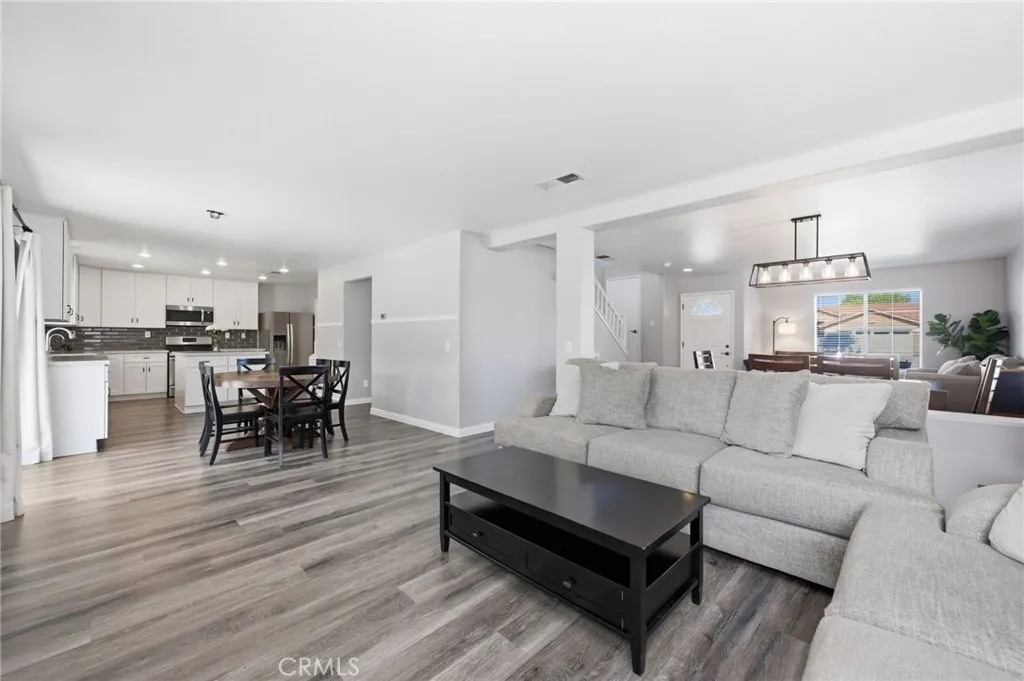 1222 Stephanie Dr, Corona, California 92882 home-pic-35