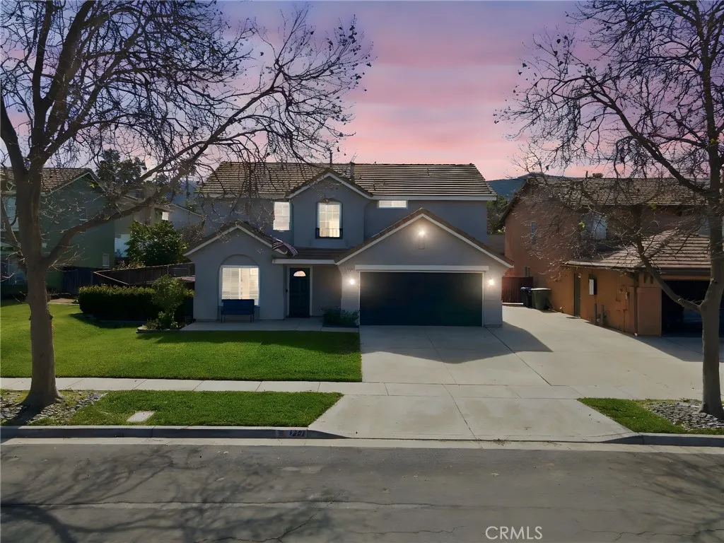 1222 Stephanie Dr, Corona, California 92882 home-pic-2