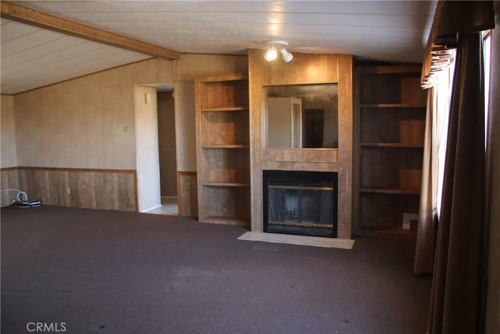 1147 Cherokee, Yucca Valley, California 92284 home-pic-2