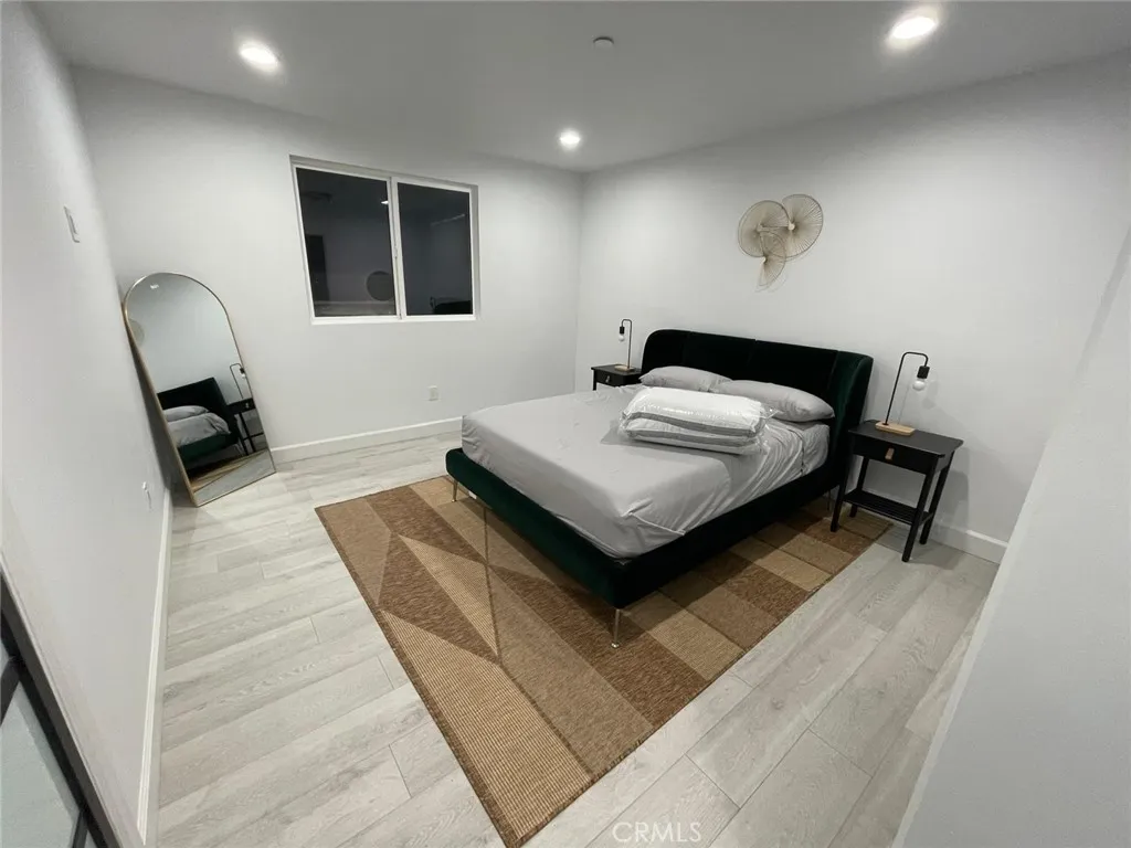3416 11th, Los Angeles, California 90018 home-pic-16