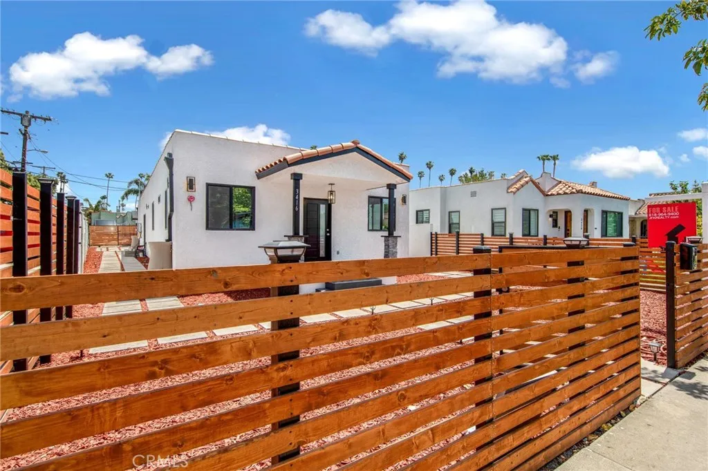 3416 11th, Los Angeles, California 90018 home-pic-2