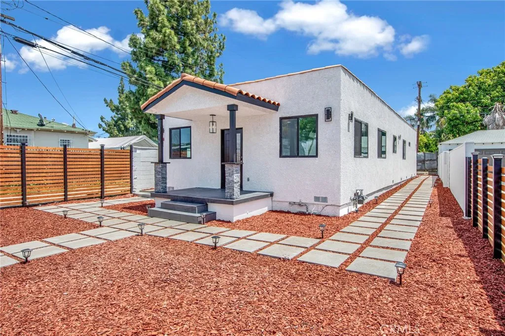 3416 11th, Los Angeles, California 90018 home-pic-3