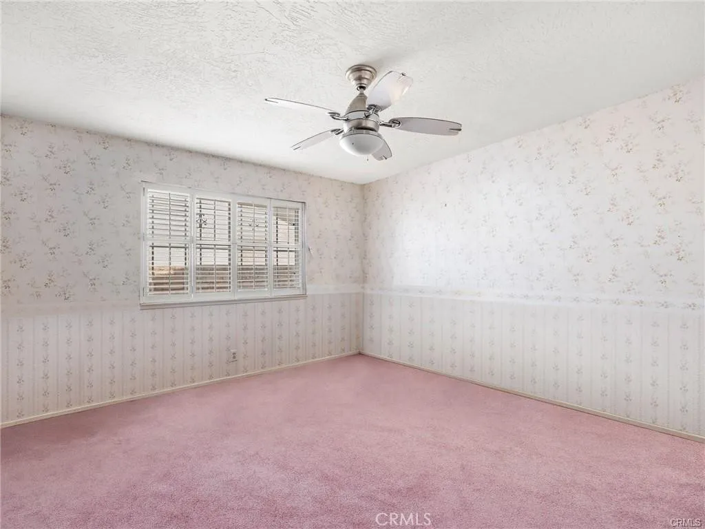 13916 Burning Tree Drive, Victorville, California 92395 home-pic-18