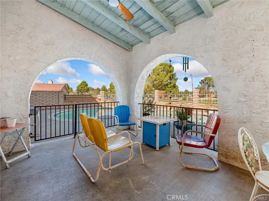 13916 Burning Tree Drive, Victorville, California 92395 home-pic-41