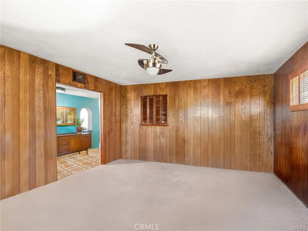 13916 Burning Tree Drive, Victorville, California 92395 home-pic-16