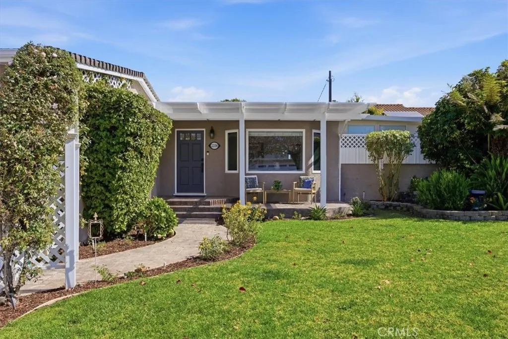 22314 Avis Court, Torrance, California 90505 home-pic-0
