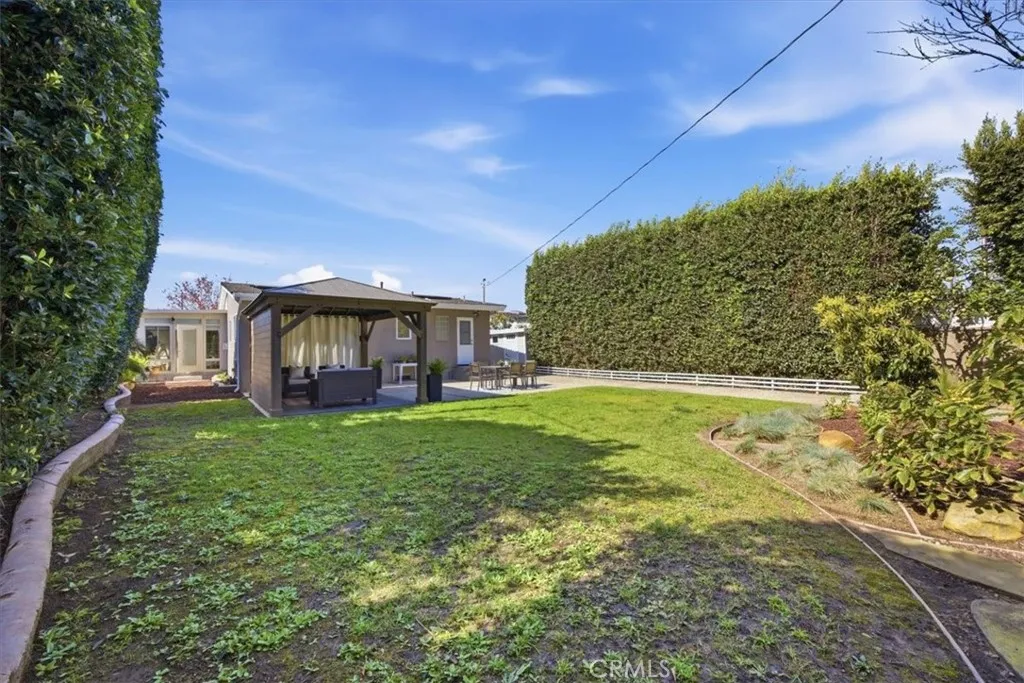 22314 Avis Court, Torrance, California 90505 home-pic-35