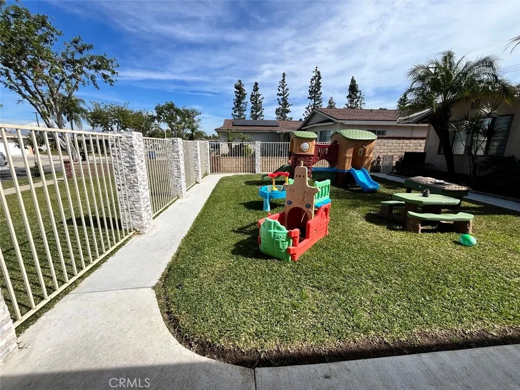 18726 La Guardia, Rowland Heights, California 91748 home-pic-2