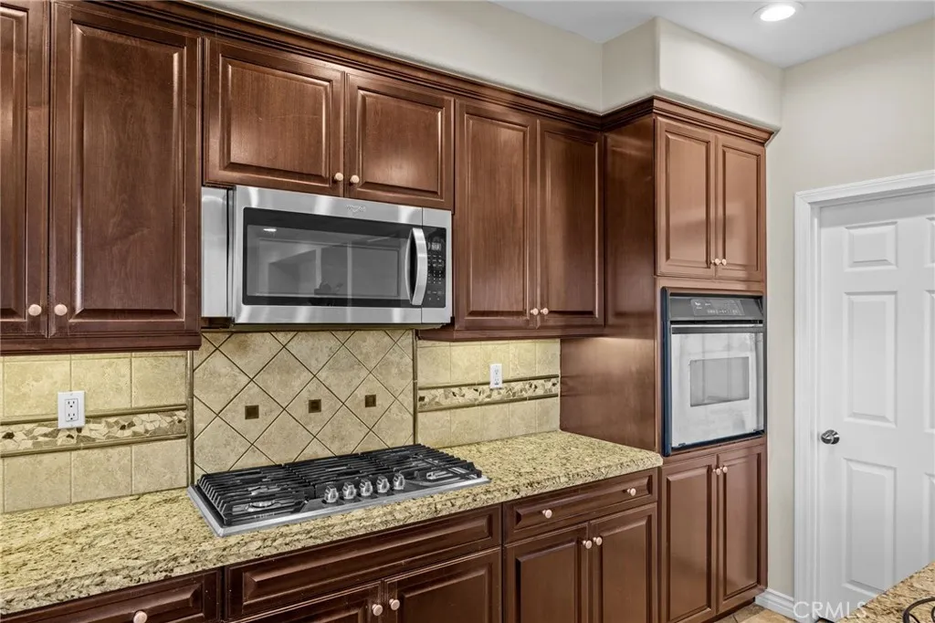 12178 Scenic View, Riverside, California 92505 home-pic-26