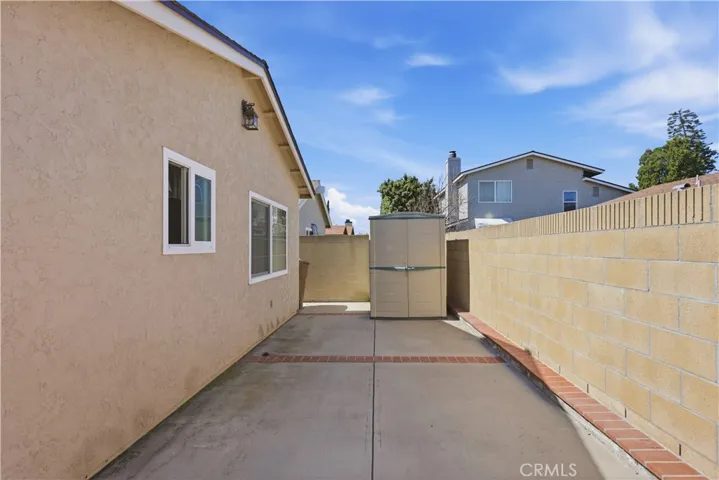 1817 E Alcove, Anaheim, California 92805