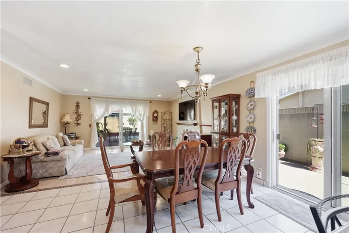 1817 E Alcove, Anaheim, California 92805