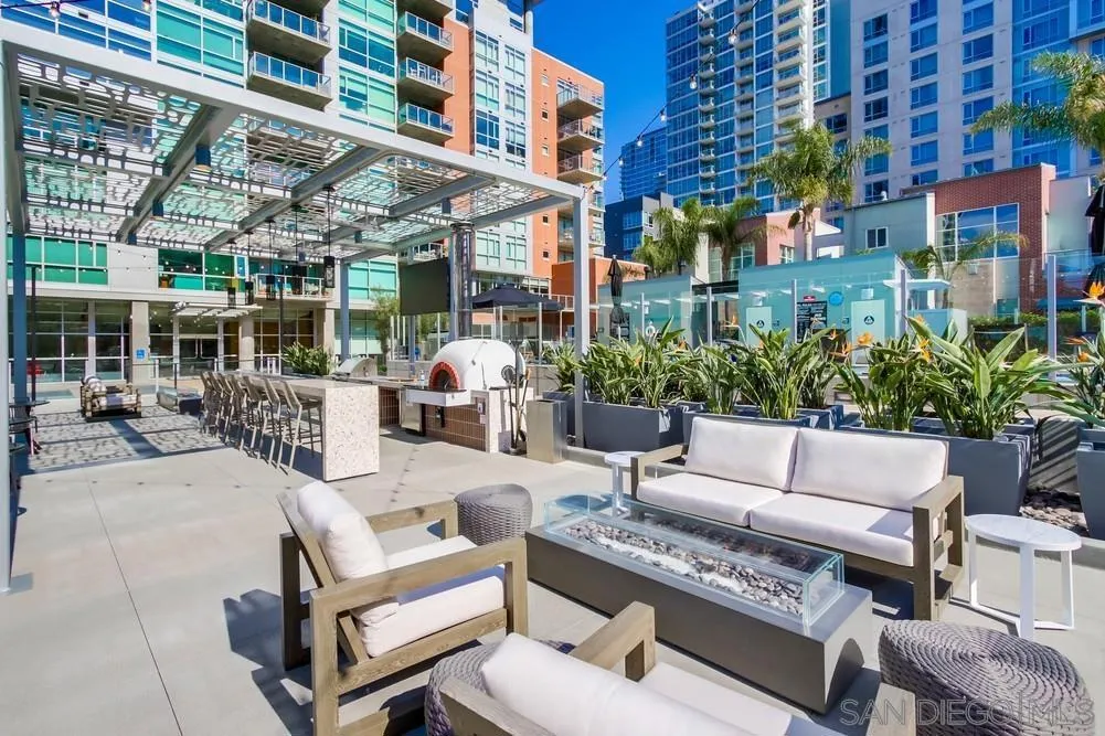 800 The Mark Ln 2801, San Diego, California 92101 home-pic-37