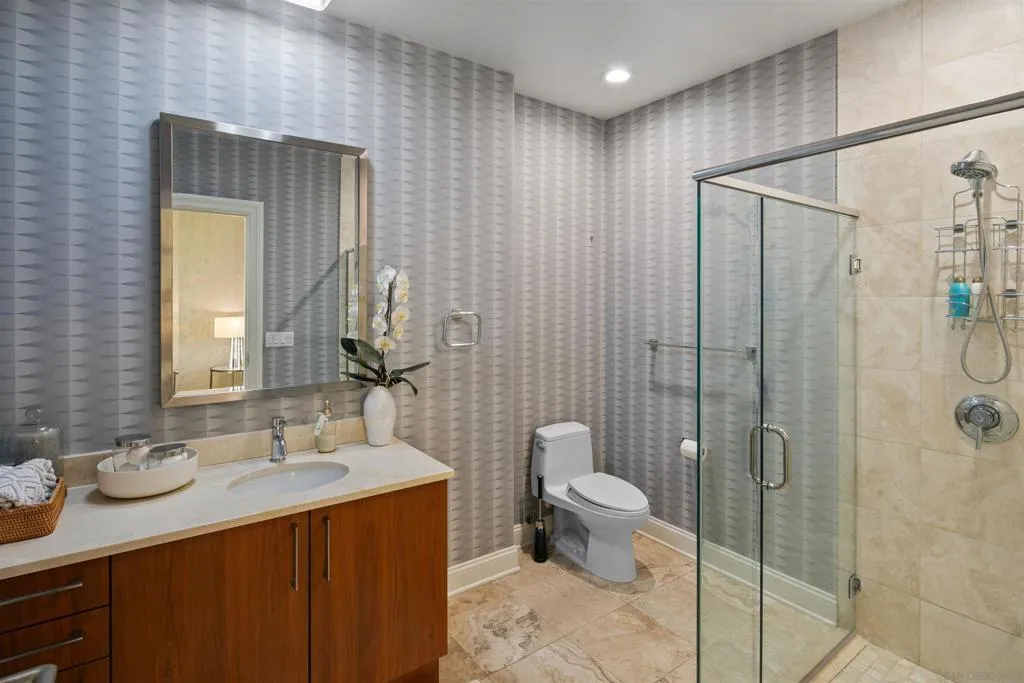 800 The Mark Ln 2801, San Diego, California 92101 home-pic-23