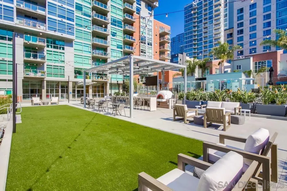 800 The Mark Ln 2801, San Diego, California 92101 home-pic-40