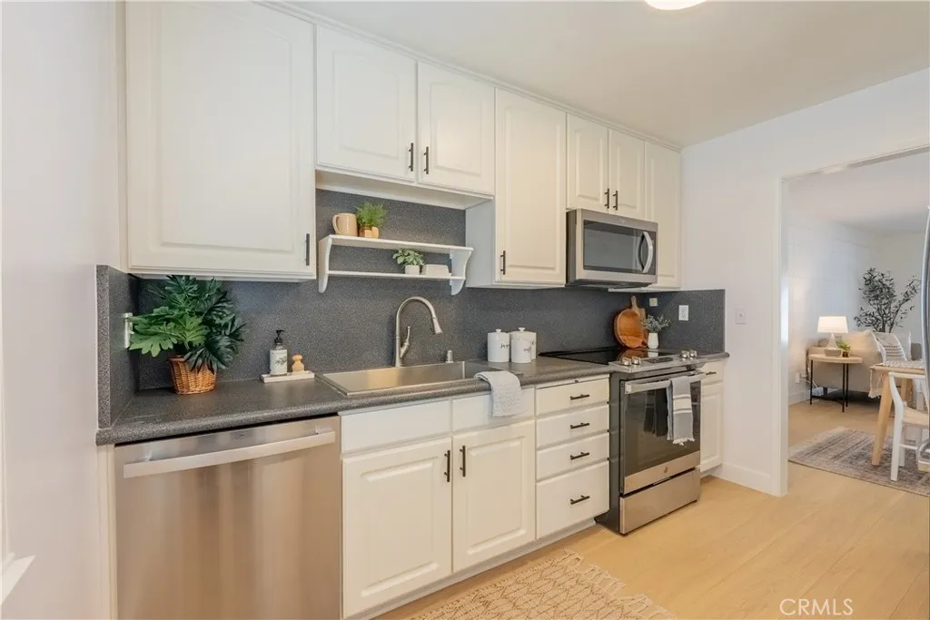 83 W Garden Green, Port Hueneme, California 93041 home-pic-18