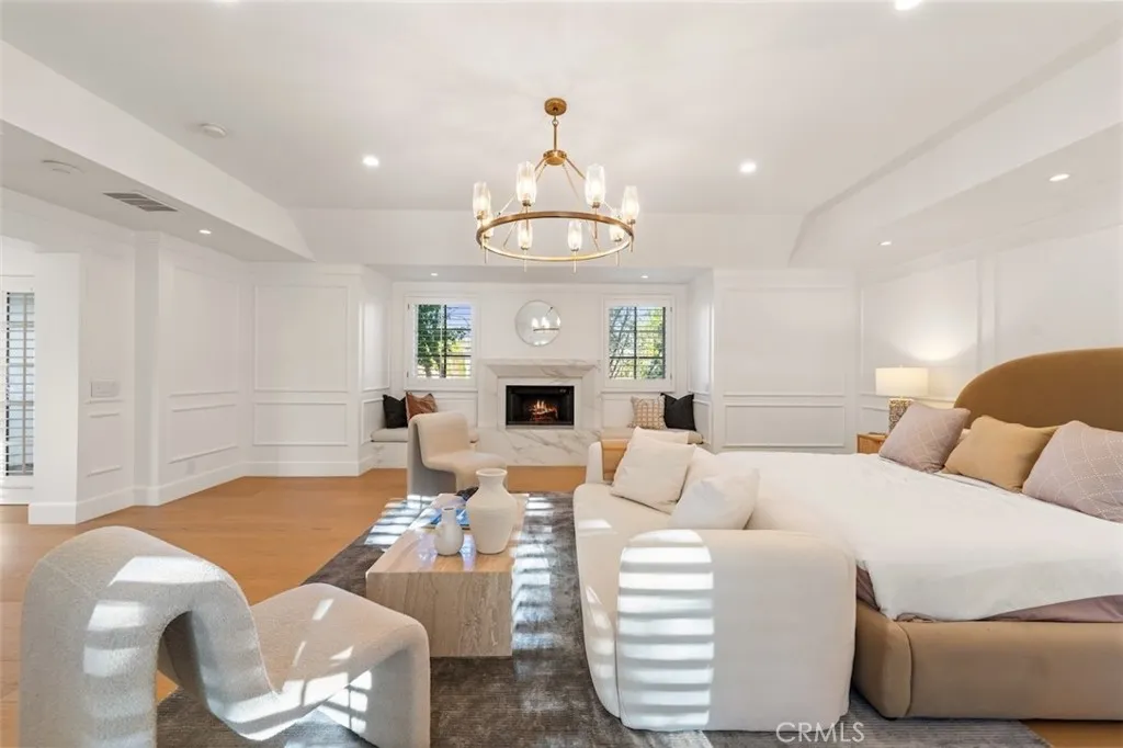4017 Nogales, Tarzana, California 91356 home-pic-35