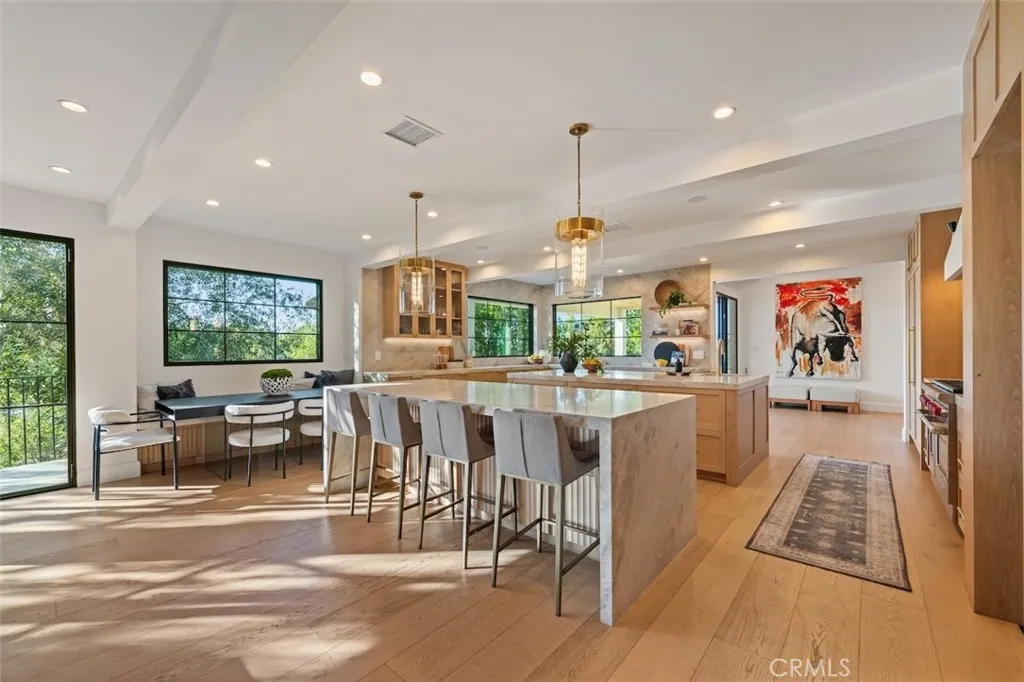 4017 Nogales, Tarzana, California 91356 home-pic-29