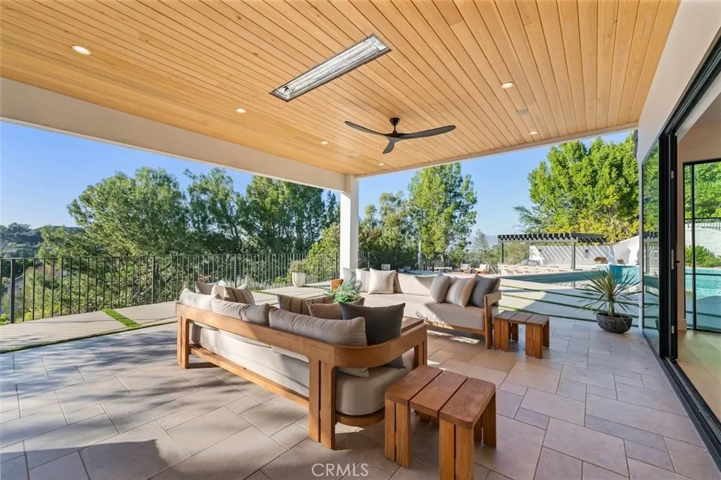 4017 Nogales, Tarzana, California 91356 home-pic-56