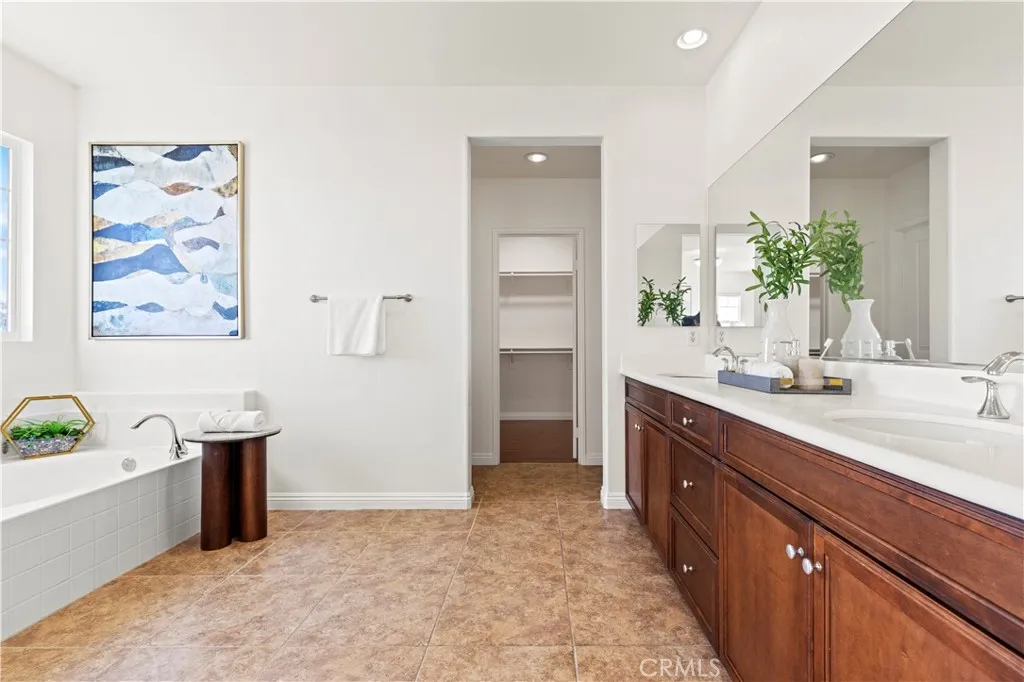 20 Bayberry, Buena Park, California 90620 home-pic-16