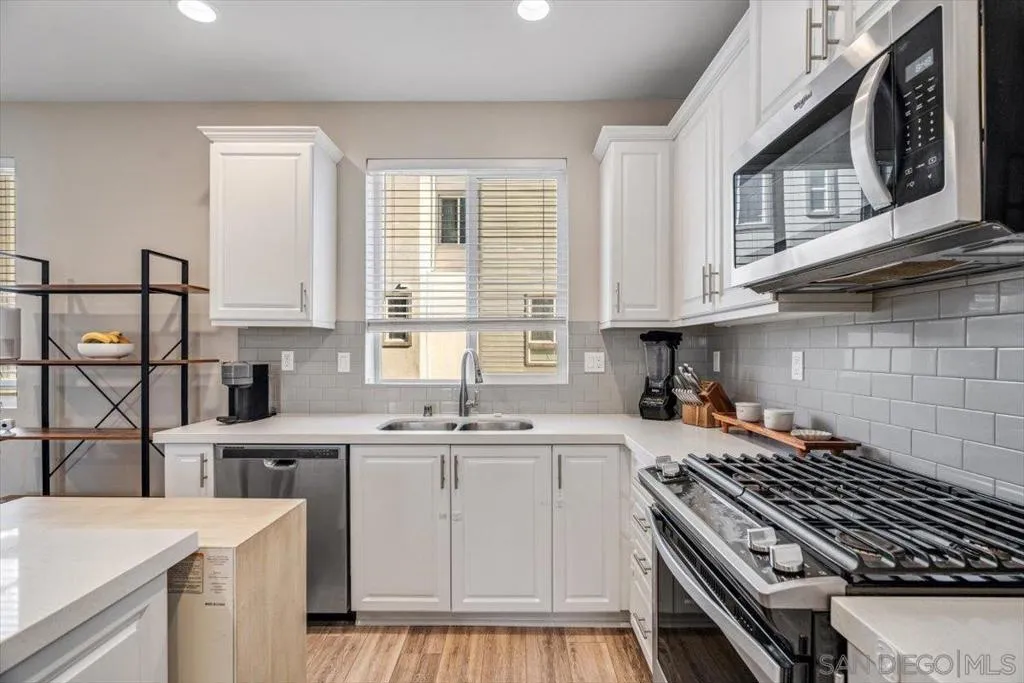 2548 S S Escondido Blvd 906, Escondido, California 92025 home-pic-6