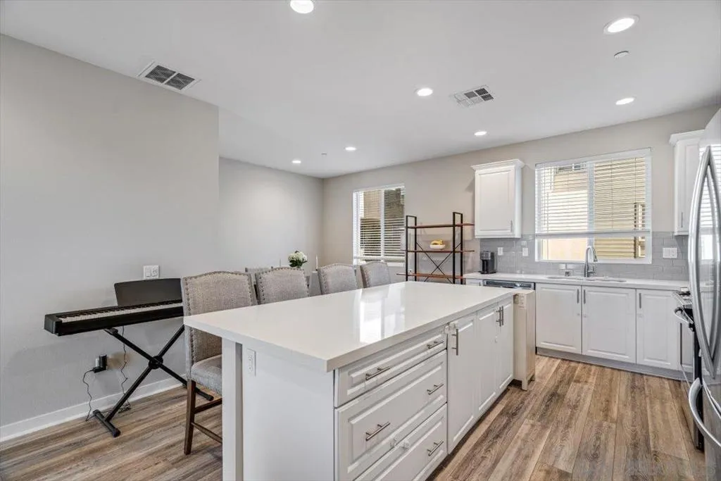 2548 S S Escondido Blvd 906, Escondido, California 92025 home-pic-9