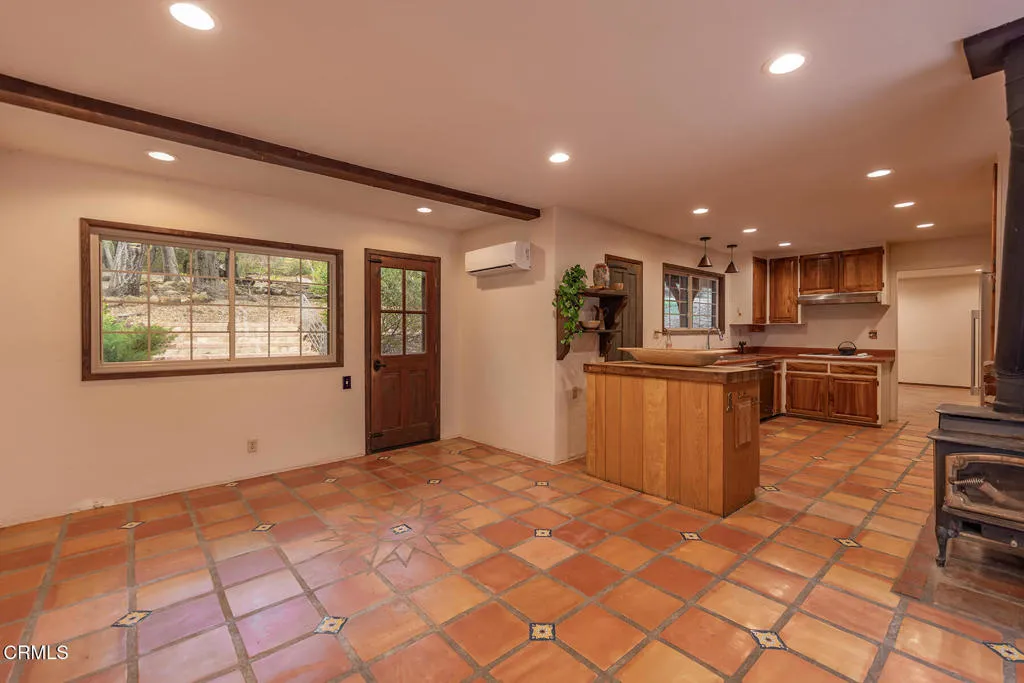 1519 Ayers Avenue, Ojai, California 93023 home-pic-39