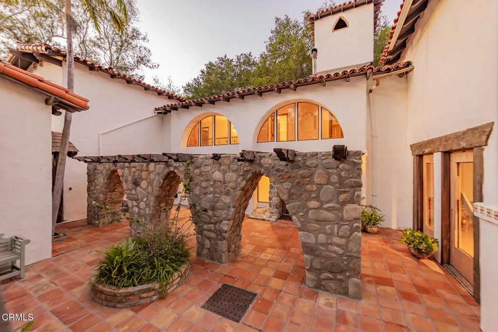 1519 Ayers Avenue, Ojai, California 93023 home-pic-46