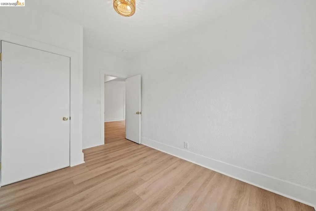 5812 5812 Dover St, Oakland, California 94609 home-pic-22