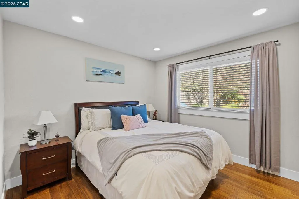 1734 1734 Orleans Ct, Walnut Creek, California 94598 home-pic-34