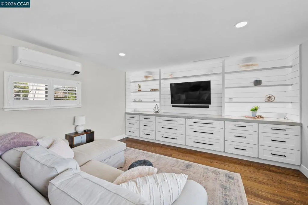 1734 1734 Orleans Ct, Walnut Creek, California 94598 home-pic-33