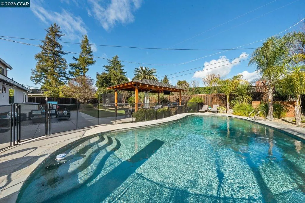 1734 1734 Orleans Ct, Walnut Creek, California 94598 home-pic-51
