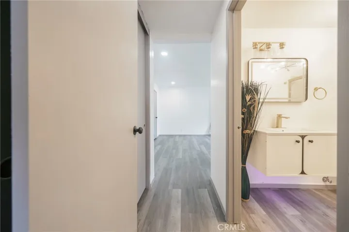 8347 Burnet, North Hills, California 91343
