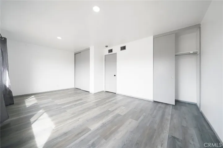 8347 Burnet, North Hills, California 91343