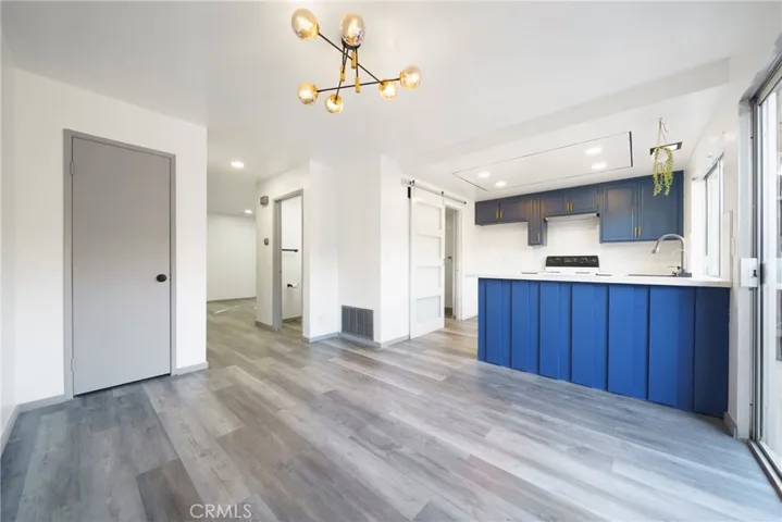 8347 Burnet, North Hills, California 91343