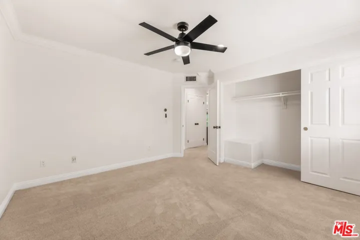 6221 Penfield Avenue, Woodland Hills, California 91367