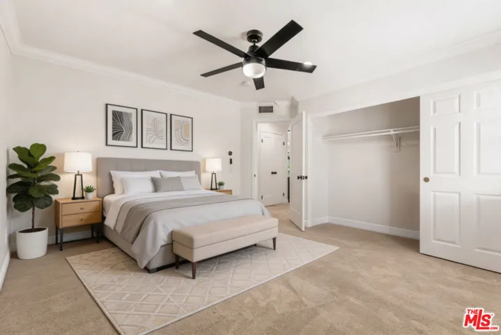 6221 Penfield Avenue, Woodland Hills, California 91367