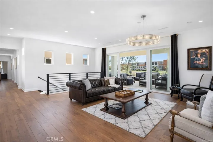251 Follyhatch, Irvine, California 92618